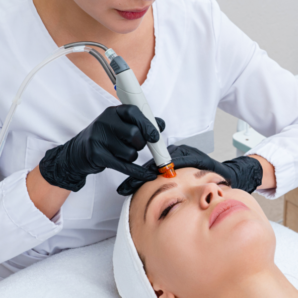 Hydra Facial